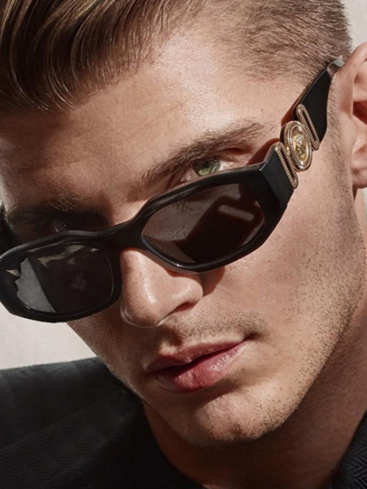Men'S Fashion Online - A Pair of PC Men and