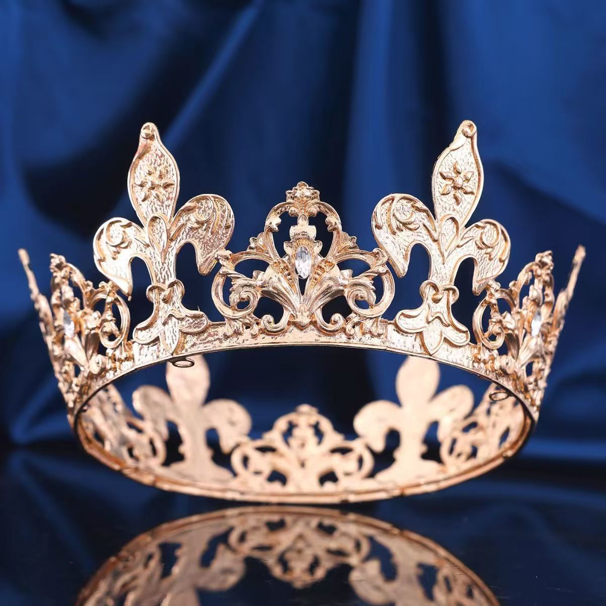 Royal Crowns Queen King Tiara  - đánh giá và giá Men Fashion King